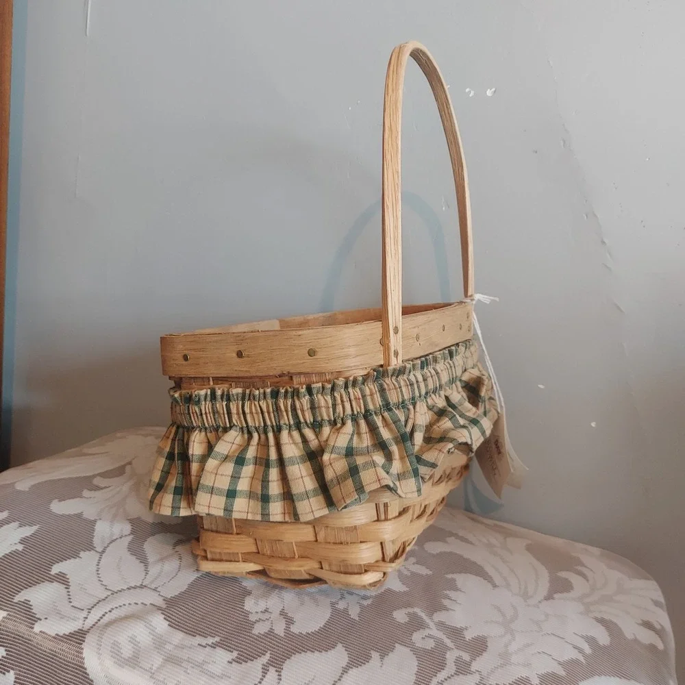 Day Basket Factory handcrafted white